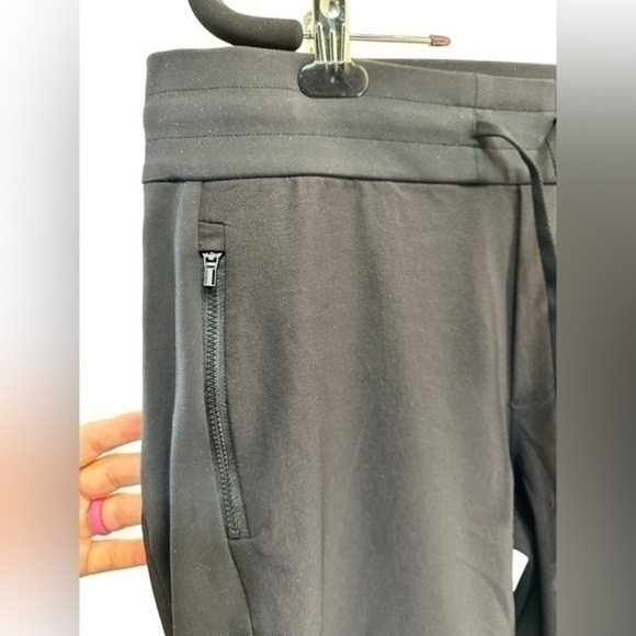 Athleta Headlands Hybrid Trek Jogger - Picture 9 of 10